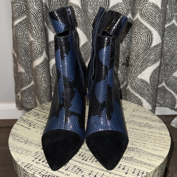 42 Gold Kiki Boots Snakeskin/ Suede Size 8.5 - Picture 3 of 8